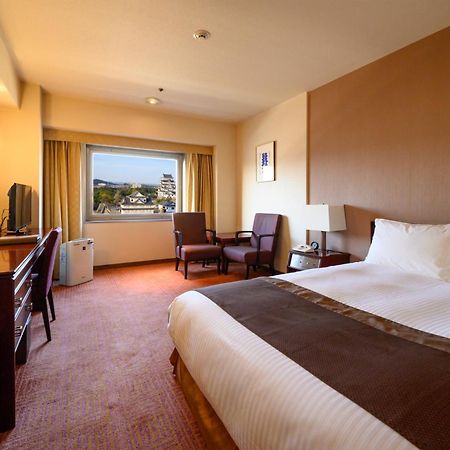 Fukuyama New Castle Hotel Екстер'єр фото